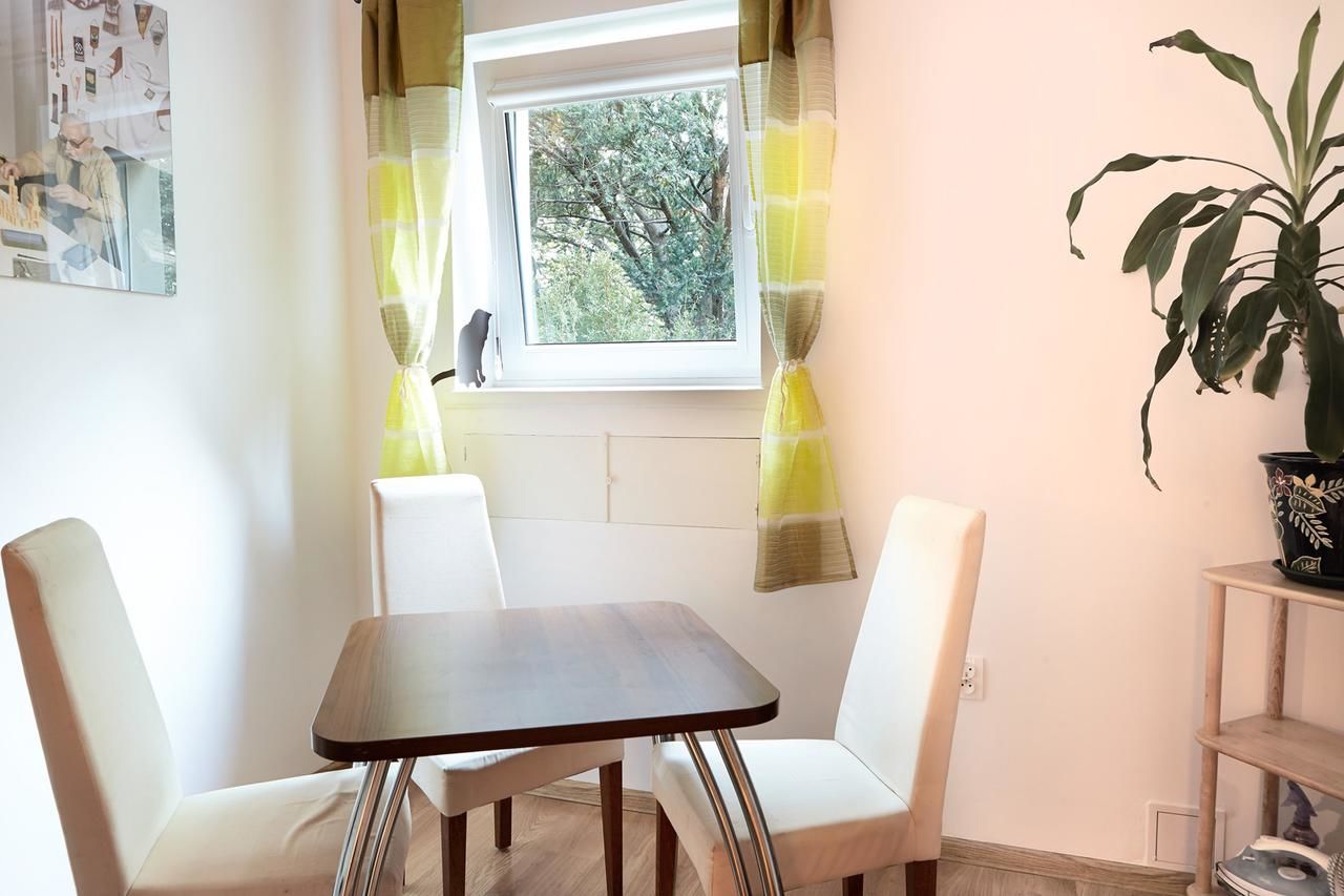 Апартаменты Lovely Garden Flat near Royal Park Варшава-15